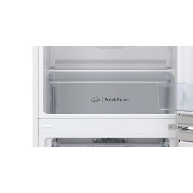 Indesit IB55 732 W UK Low Frost Fridge Freezer - White