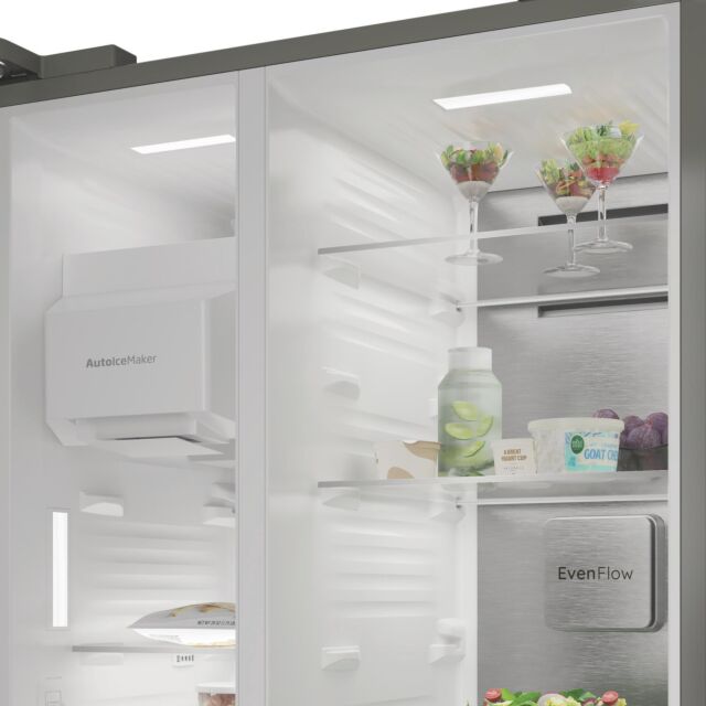 Hotpoint HPG29643IBXR4UK Freestanding Dual No Frost American Fridge Freezer with VitalCare and Water & Ice Dispenser - Black Steel